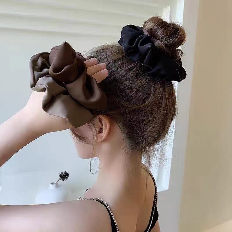 3개입 고급 새틴 헤어 스크런치, 부드러운 실크같은 중 - Travel Accessories For Elderly 리뷰 및 가격